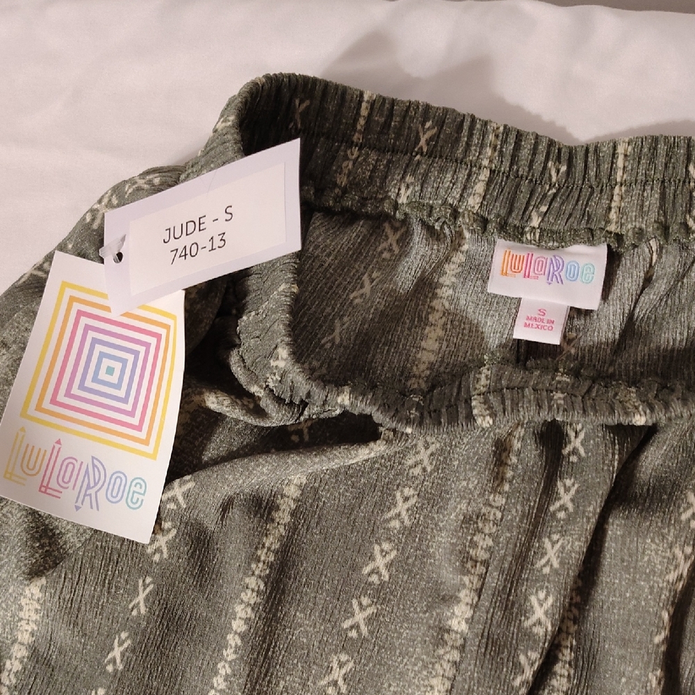 LuLaRoe Olive Patterned Jude Pants